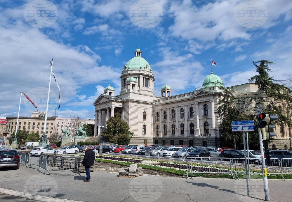 Вучич има интерес от влизането на десните партии в парламента на Сърбия, според анализатор