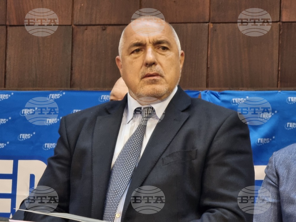 Бойко Борисов призова ПГ на ГЕРБ-СДС да не внася вот на недоверие срещу правителството