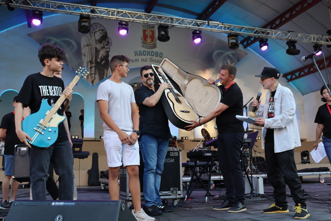 Хасково РОК 2023 сбъдна мечтите децата от пет хасковски музикални школи 