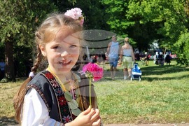 Село Генерал Инзово - Седми фестивал на народната носия "Модата се мени, фолклорът остава"