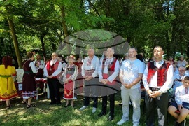 Село Генерал Инзово - Седми фестивал на народната носия "Модата се мени, фолклорът остава"