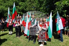 Село Генерал Инзово - Седми фестивал на народната носия "Модата се мени, фолклорът остава"