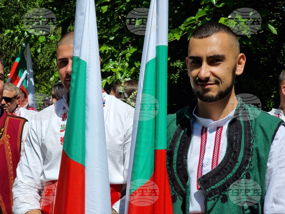 Село Генерал Инзово - Седми фестивал на народната носия "Модата се мени, фолклорът остава"