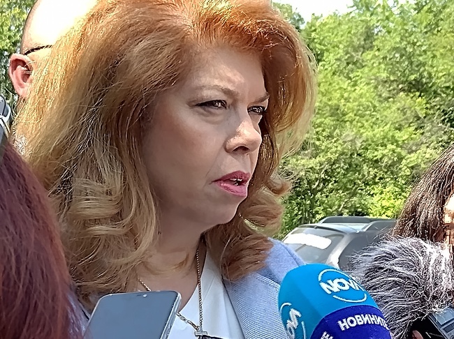Илияна Йотова: Критиките към президента целят да отклонят вниманието от поетия от правителството ангажимент към президента Зеленски