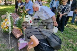 Шумен - паметна плоча - спасяването на българските евреи