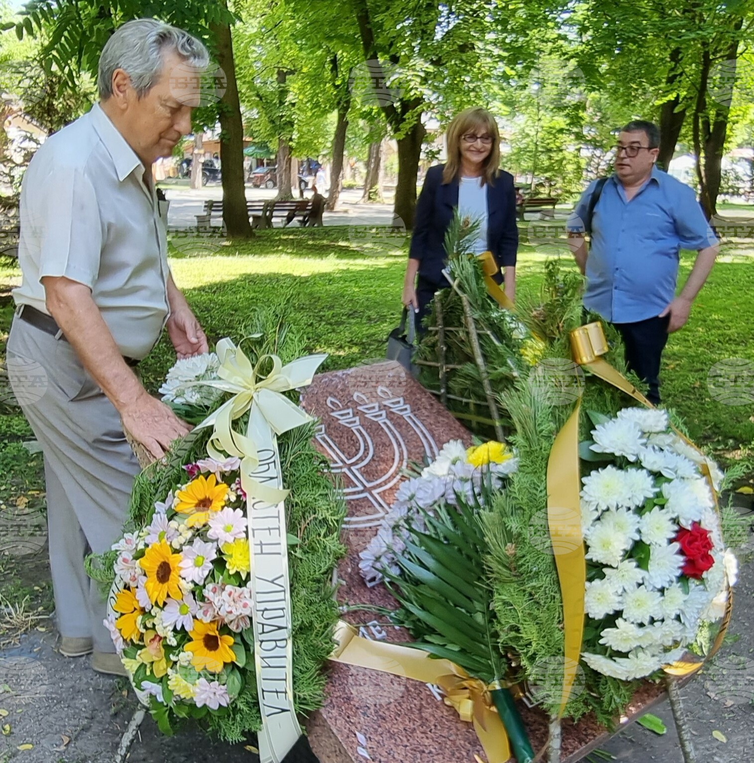 Шумен - паметна плоча - спасяването на българските евреи