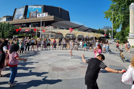 Варна - жени - хоро - домашно насилие