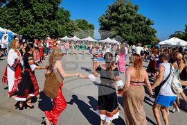 Варна - жени - хоро - домашно насилие