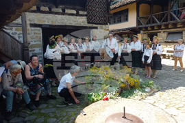 Габрово - Етъра - Еньовден