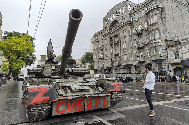 5000 мъже са в конвоя на "Вагнер", който приближава Москва, според източник, близък до назначеното от Русия ръководство на Донецка област