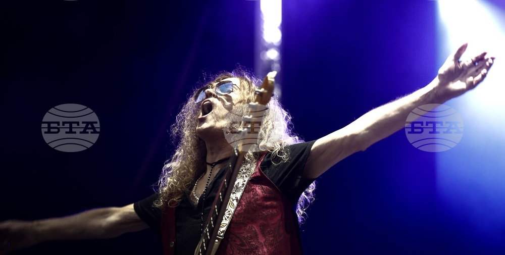 Глен Хюз - концерт