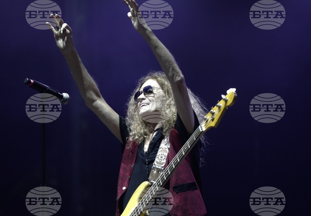 Глен Хюз - концерт