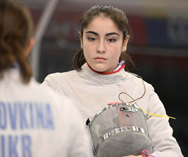 Калина Атанасова се класира на 21-о място на Световната купа на сабя за девойки в Тбилиси