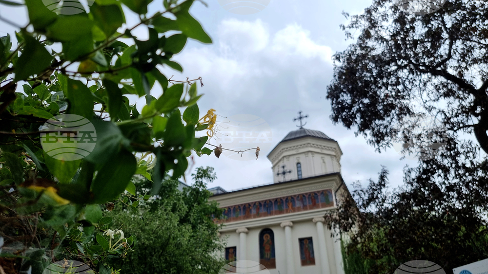 Румъния - църква - празник