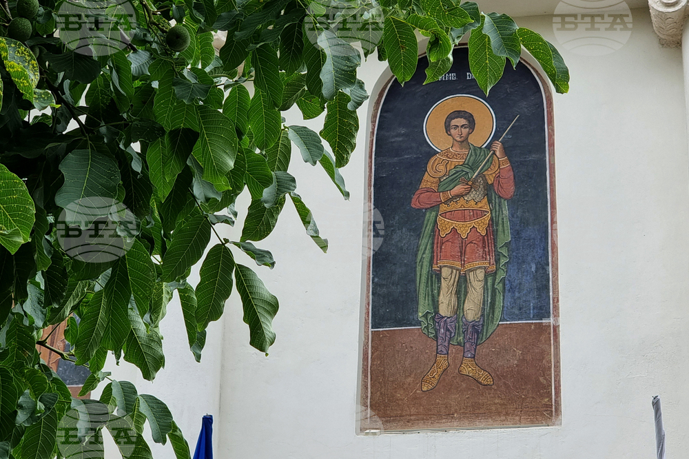 Румъния - църква - празник