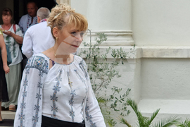 Румъния - църква - празник