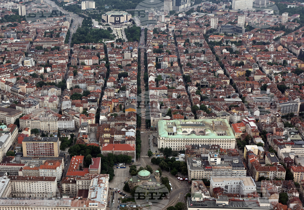 Изглед към София