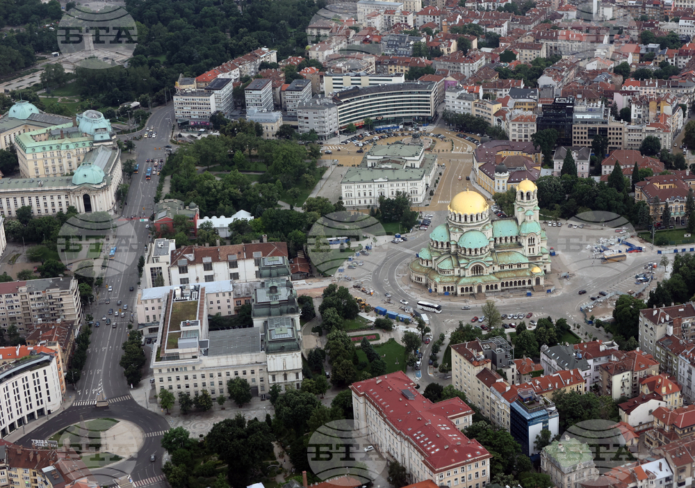 Отменено е разрешителното за строеж на къщата на ул. „Стара планина“ 9 и тя ще се сдобие със защитен статут, написа Васил Терзиев