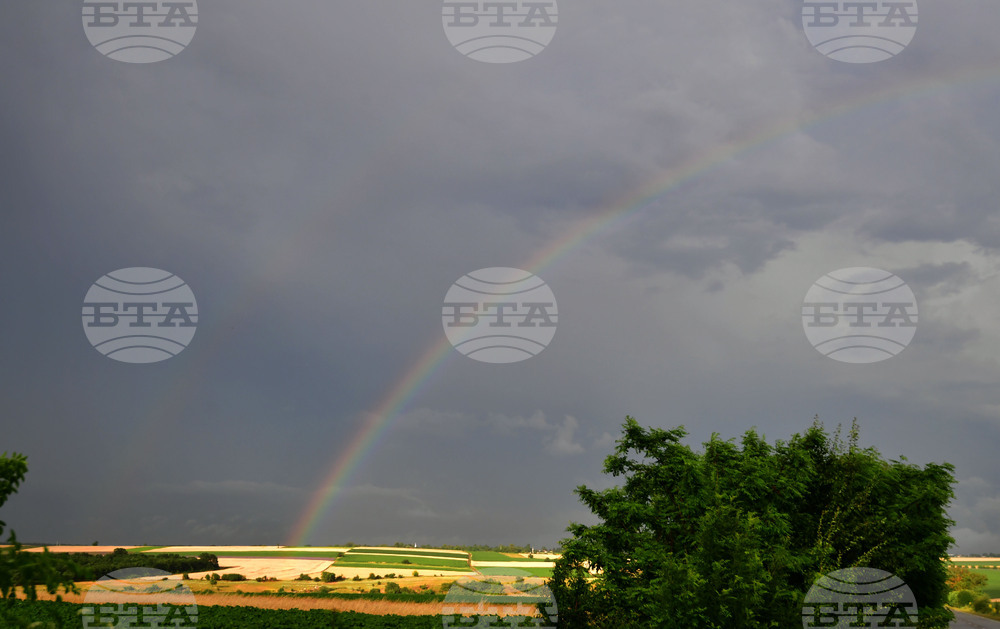 Село Духовец - дъга