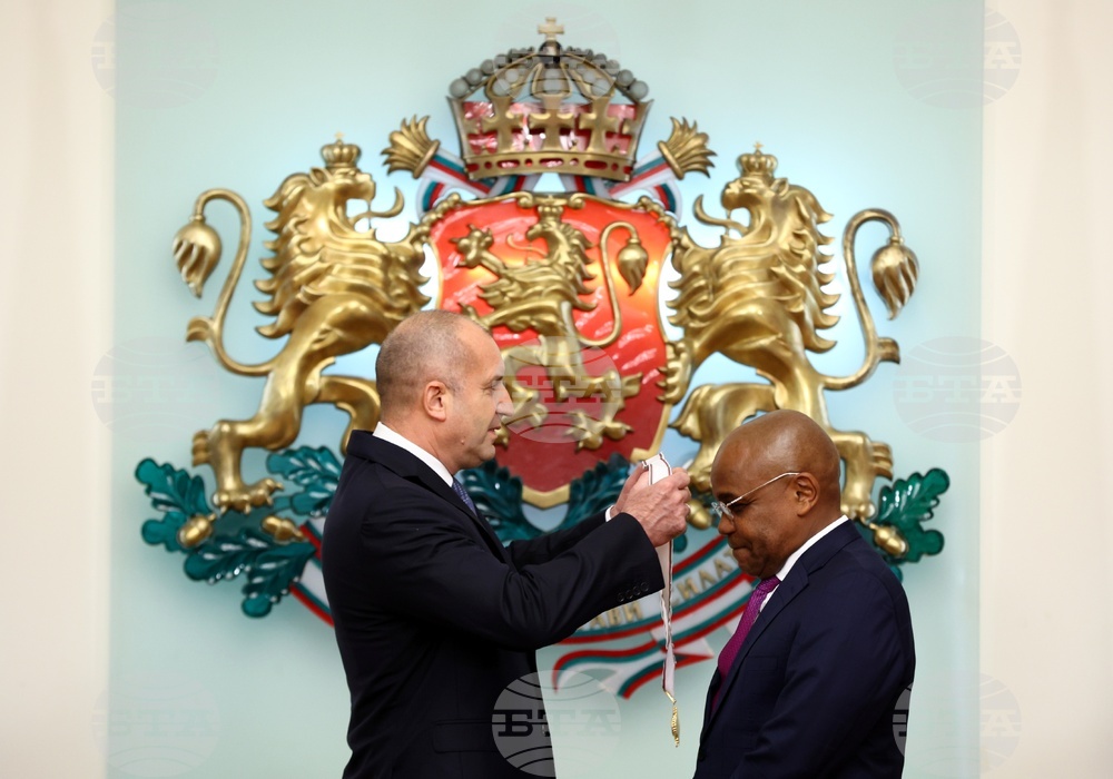 Румен Радев - Табо Тахе - награждаване