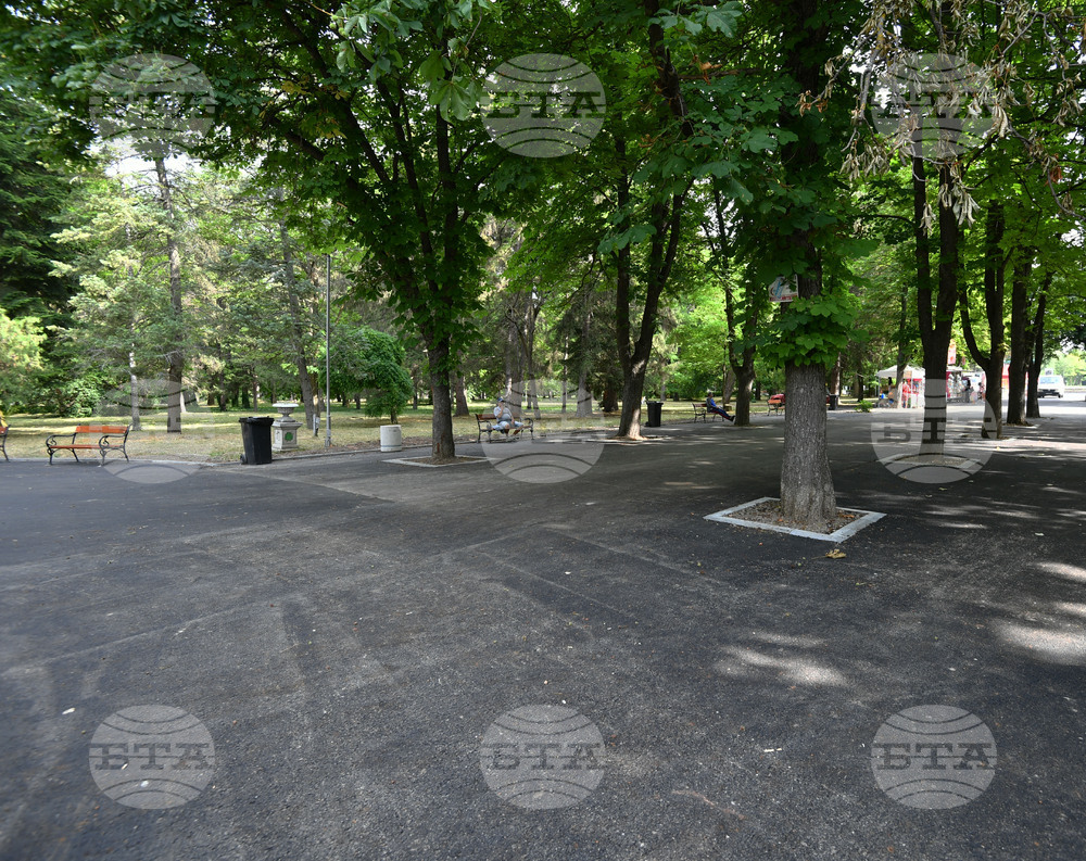 Разград - парк - асфалтово покритие