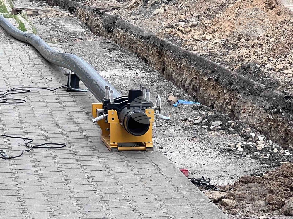 Срокът на въведената временна организация на движението в района на улица "Генерал Радецки" в Казанлък се удължава до 4 юли