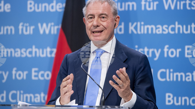 Италиански министър призова за преустановяване на европейската схема за търговия с емисии