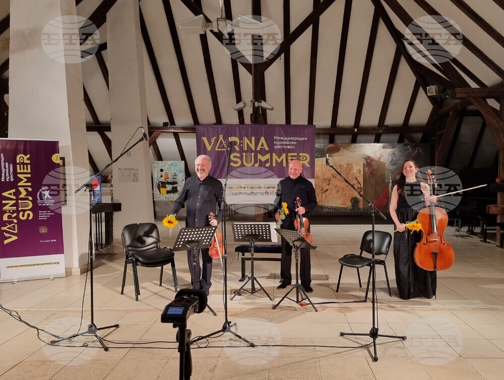 Варна - ММФ "Варненско лято" - трио Ситковецки - концерт
