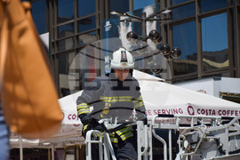 Благоевград - Общинска администрация - учение - пожар