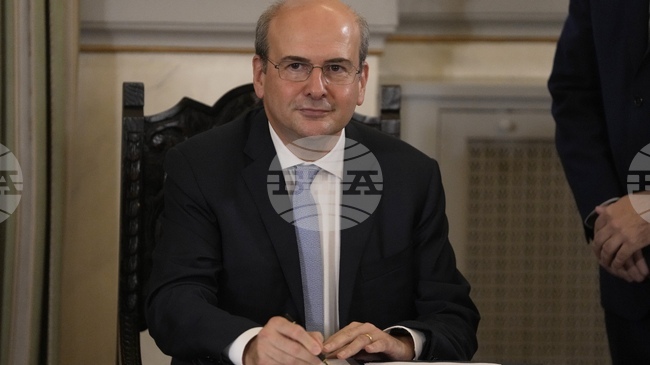 Вицепремиерът на Гърция Хадзидакис: Правителството ще предприеме действия за справяне с фермерските блокади