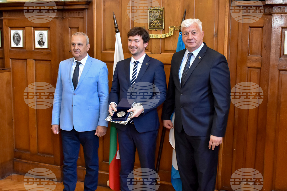 Пловдив - Лукаш Кауцки - отличие