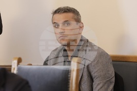 Парламент - Комисия по правни въпроси