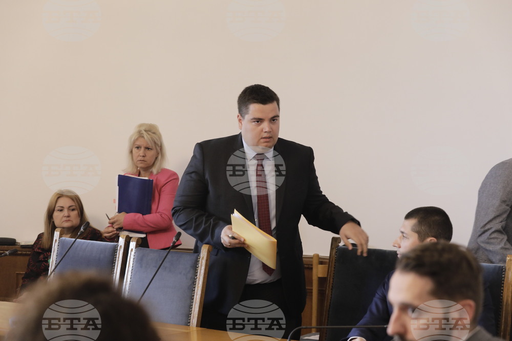 Парламент - Комисия по правни въпроси - Стою Стоев