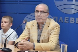 Национален пресклуб на БТА - Плевен - Акордеомания