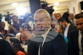 Парламент - кулоари - Костадин Костадинов