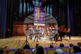 Варна - музикален фестивал "Варненско лято" - Камерен оркестър "Ференц Лист" - концерт