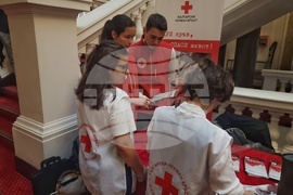 Парламент - Кръводарителска акция