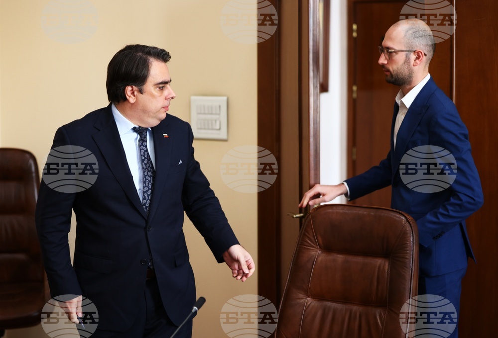 МФ - Асен Василев - Държавен бюджет 2023 - проект - представяне