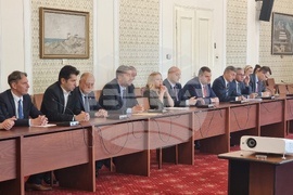 Народно събрание - ГЕРБ-СДС – „Продължаваме Промяната-Демократична България" - ДПС - среща