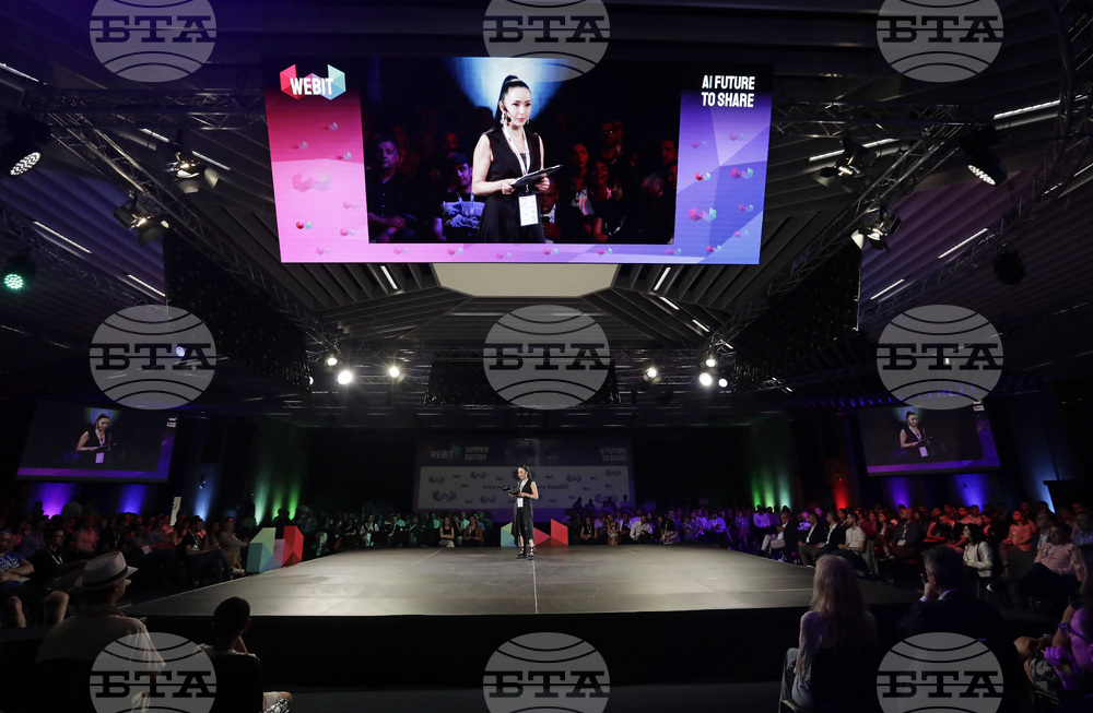 "Уебит" (Webit) - форум