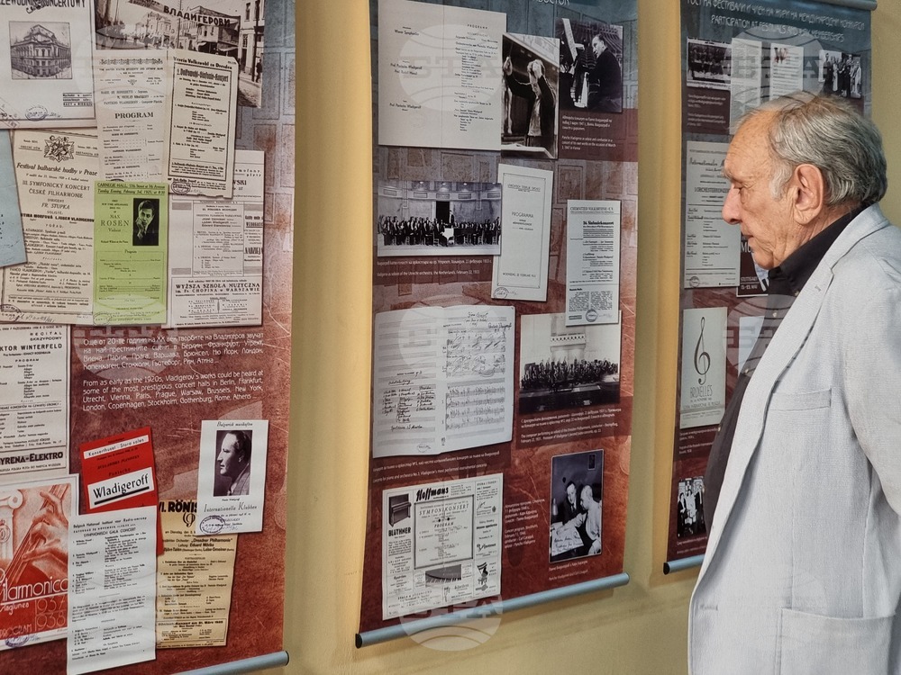 Варна - Панчо Владигеров - изложба