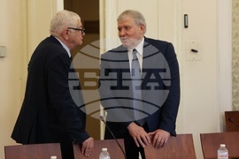 Парламент - Комисия по икономическа политика и иновации - заседание