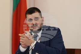 Парламент - Комисия по икономическа политика и иновации - заседание