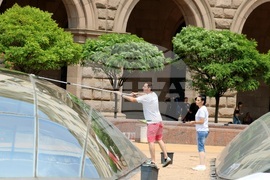 Зона “Ларго” - стъклени куполи - почистване