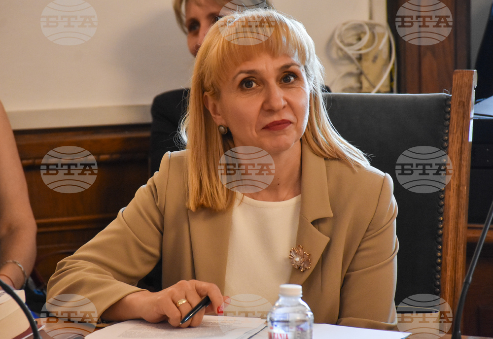 Парламент - Комисията по правни въпроси