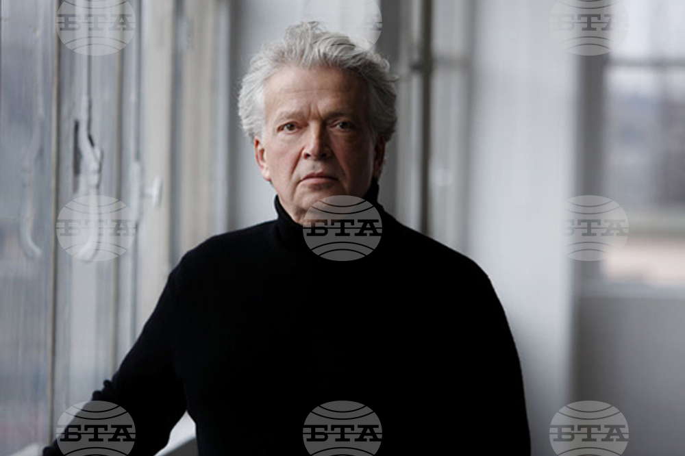 Носителят на "Ехо класик" Бенджамин Апъл и диригентът Клаус Петер Флор гостуват на 11 ноември в София