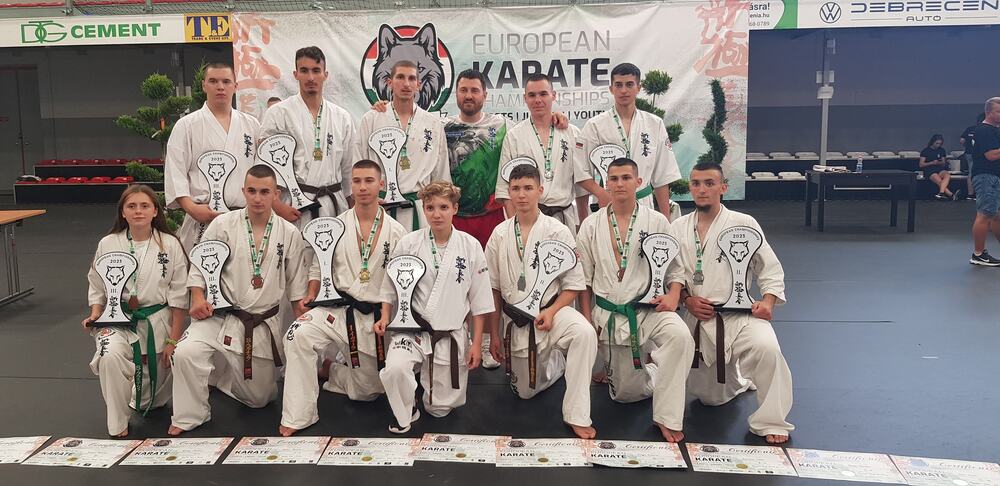 Община Ловеч: Три златни, три сребърни и шест бронзови медала за Карате Ловеч