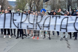 Варна - футболни фенове - протест