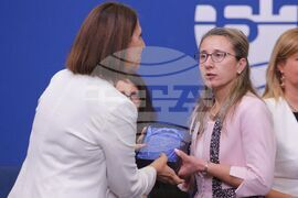 Национален пресклуб на БТА-София - Държавна агенция „Безопасност на движението по пътищата" - награди