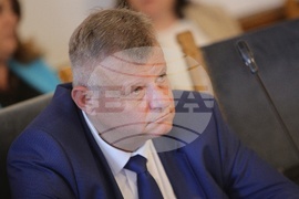 Парламент - Комисия по транспорт и съобщения